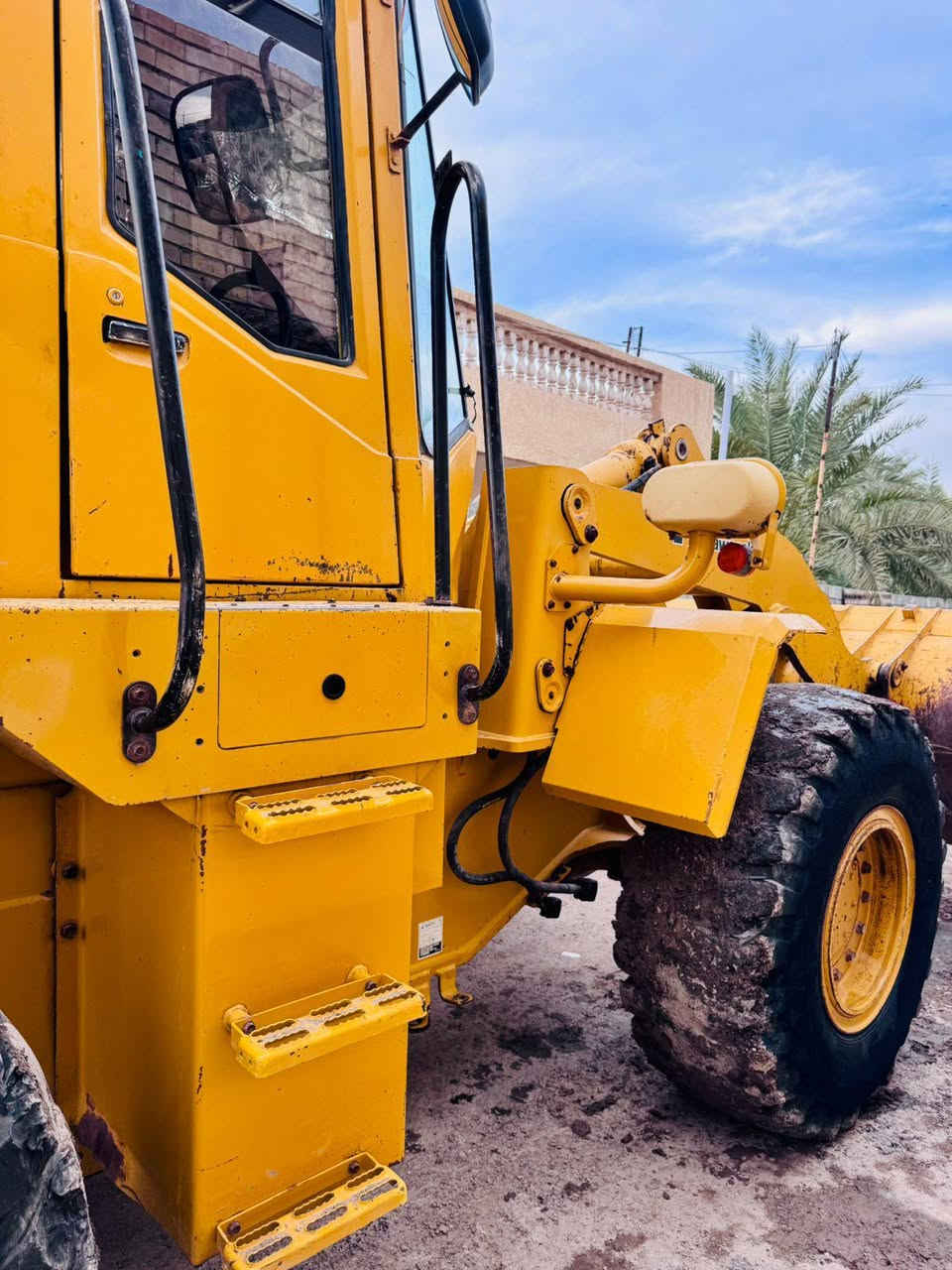 شفل ٧٠ للبيع موديل ٢٠١٢ مكفول كفاله عامه دخول جديد للإستفسار ***********
