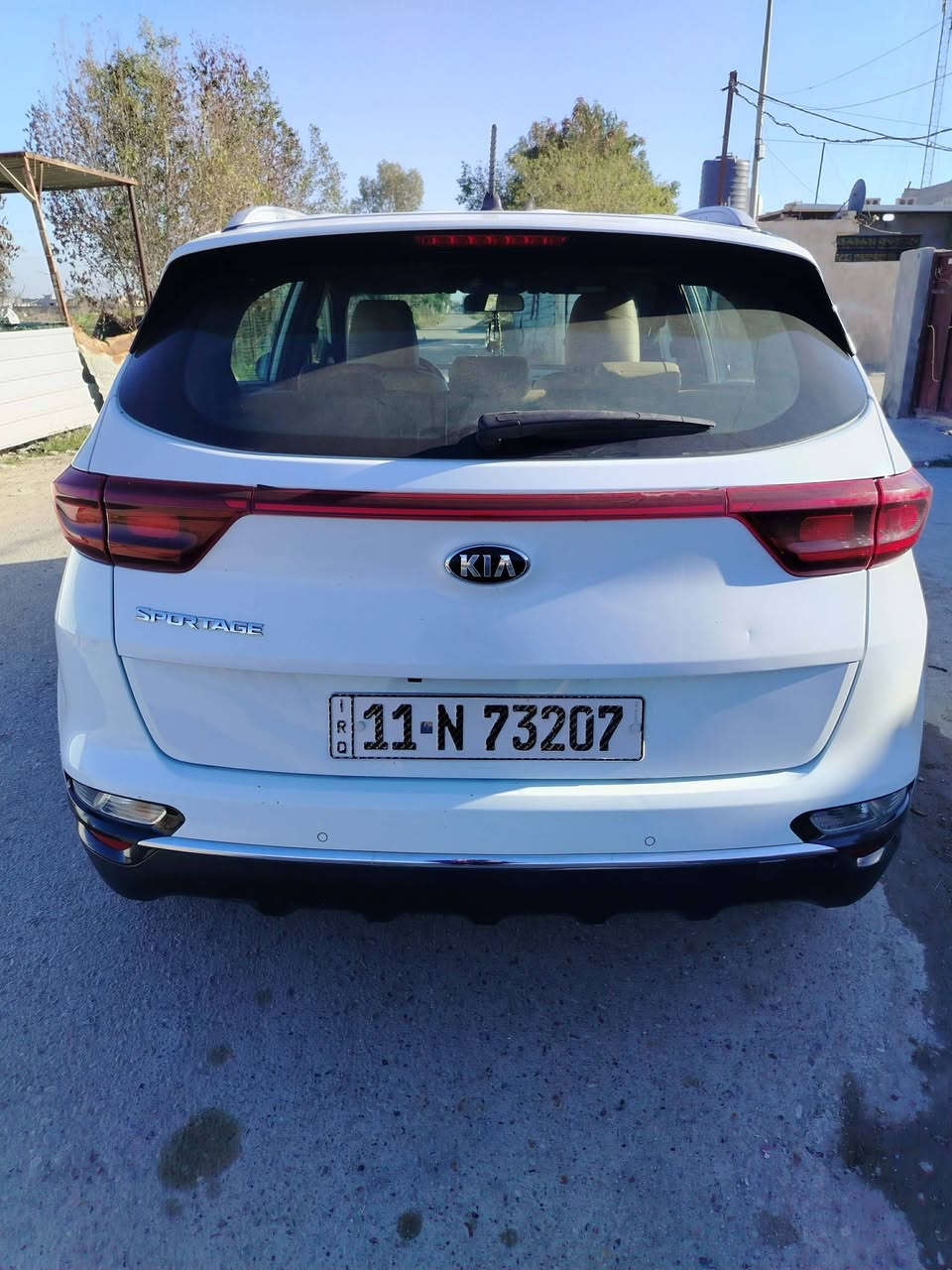 سبورتج خليجي موديل ٢٠٢٠
محرك دوش ٢٠٠٠
ماشية ٨٧
فول عده الفتحه ولبصمه 
حساسات ومرايا شفط
تبريد قطعتين
سياره جديده مال بيت ممتعوبه
تخم تاير جديد
حداديه جديده
السونار مرفق بالصور 
رقم انكليزي بغداد 

مكان السيارة بغداد

السعر 187
اتصل وتدلل ***********
