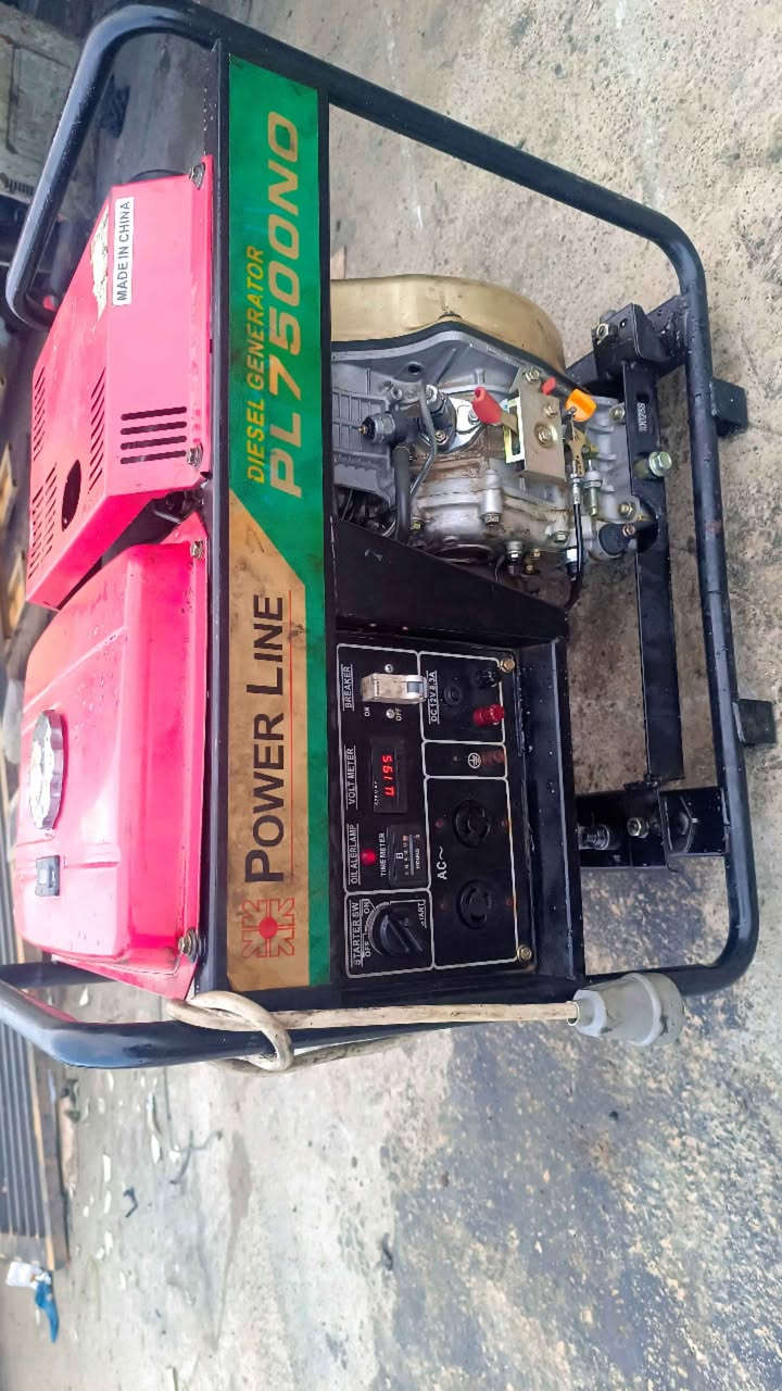 مۆلیدە گاز 25 امپێر ،  زۆر خاوێنە ، دەنگی نەرم و کارەبای بەهێزە ، تولید گگەورەیە، بەشەرتە هەموو گیانی 
***********
*********** اكر, نينوى
