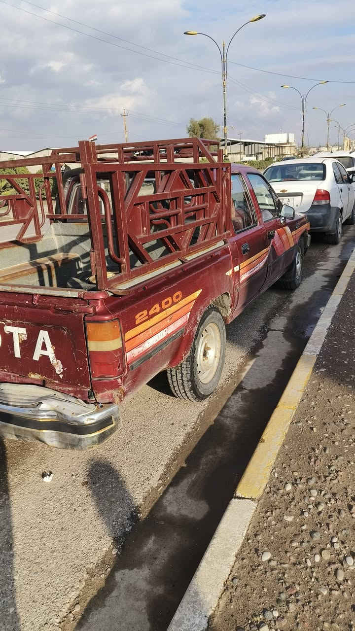 ‏موديل 93 صبغ حزام بدون دواخل كير ومحرك وشاصي شرط تايات وطخم جديد
‏للاستفسار
‏واتساب‪***********‬
