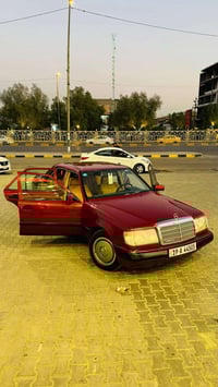 مرسيدس Eكلاس • ١٩٨٩ • رقم كربلاء