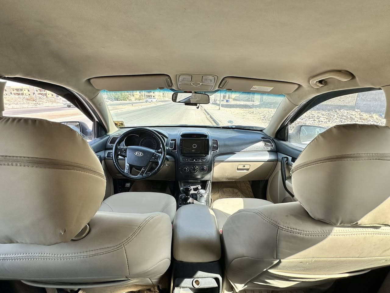 سورنتو 2014 
خليجي 7 راكب
تبريد 3 قطع
مكينه دوش 2400
السيارة جاهزة مكينه وكير وكهربائيات
وتايرات جدد مانقصها شي 
رقم شمالي سنويه صار سنه من انتهت
تريد وكالة او تحويل موجود
البدي غير مكفول السونار موجود
السعر 115 وبيها مجال 
البصرة كرمة علي
***********
