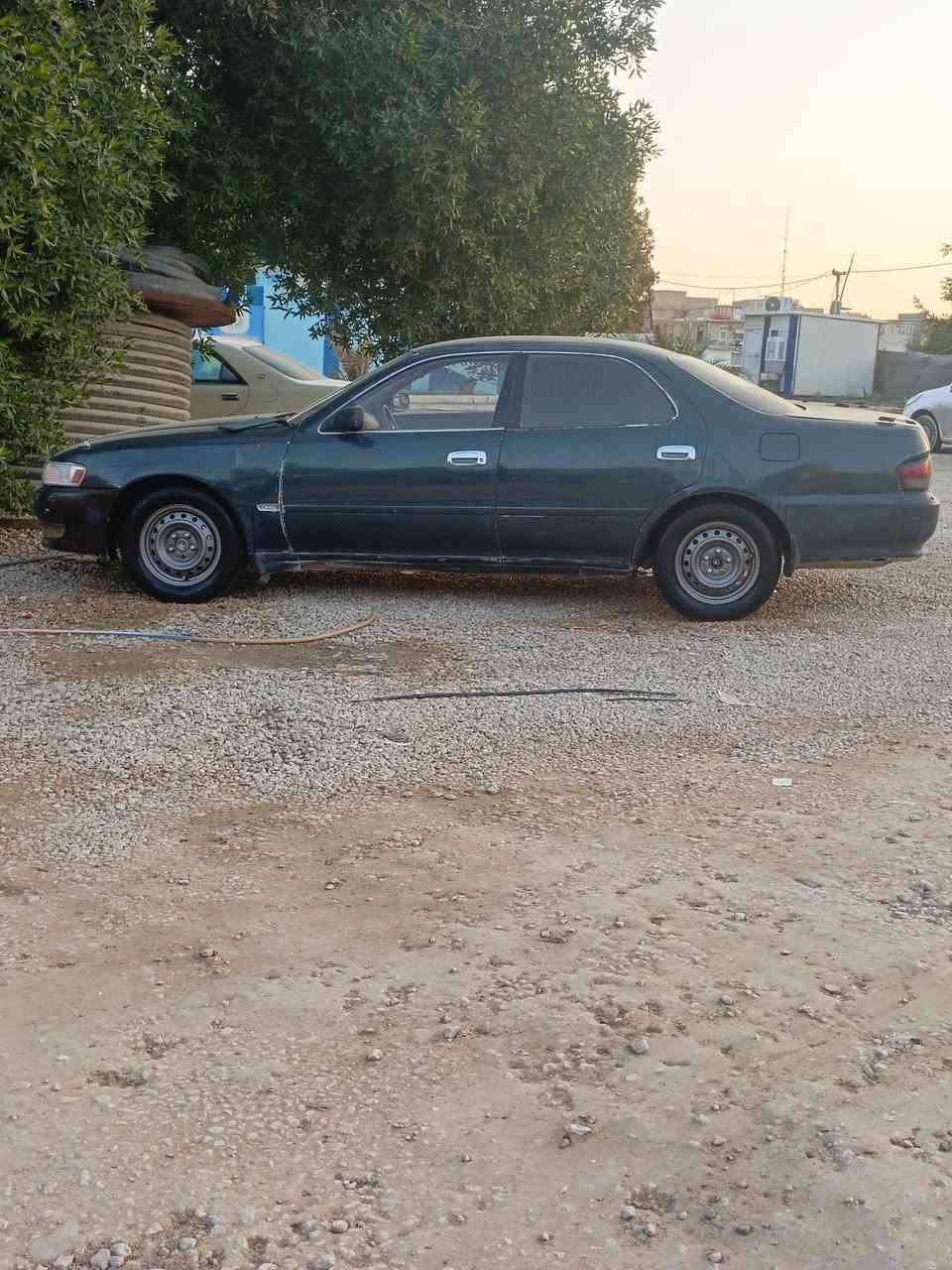 كرسته للبيع او مراوس هم  عادي موديل 95 مكفوله من الكص ضربه مابيها بس دحجات مكينه توني شاده صالي شهرين 2500 كله جديد تخم تاير تخم ويل كهربائيات كله جديد رقم واسط سنويه ل 27 تنتهي مكان نجف ***********
