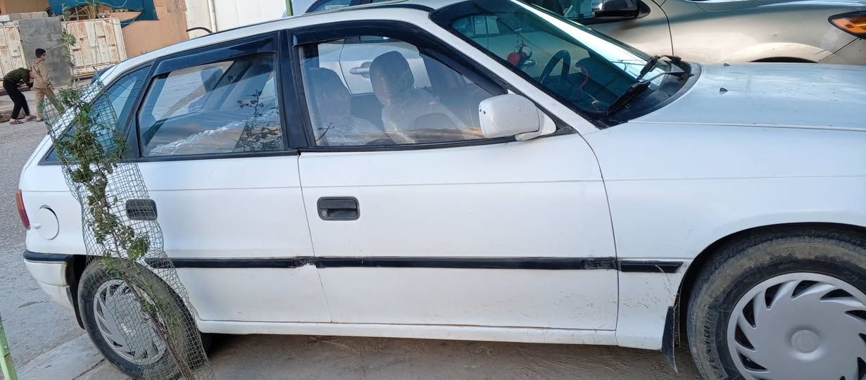 اوبل استرا 1992 محرك 16 گير عادي فتحه سقف سيارة بلادية بدون صبغ بدون حادث  سنوية لي 30 رقم كركوك مشروع وطني السعر 39 وبيها مجال للشراي ***********
