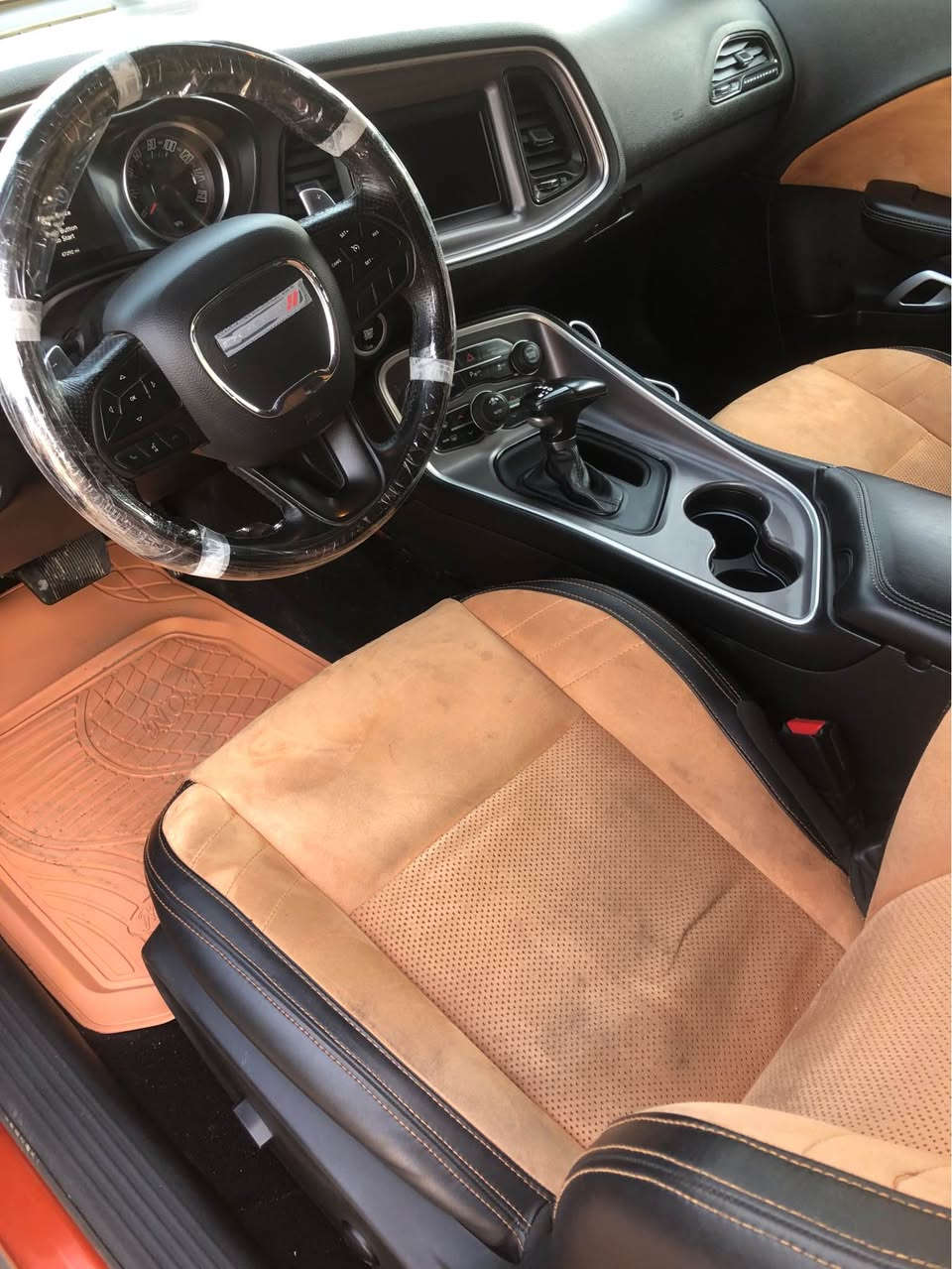 سلام عليكم جالنجر مديل2022لون مميز كلين تايتل كفاله عامه غير طخه بسيطه موضحه بصوه هناا صارت عندي مكدار شبر ونص ماشيه 46بدًون رقم سعرها 188وبيها مجال بسيط مكاني بحله رقمي ***********صور امريكا منشور حلة, بابل
