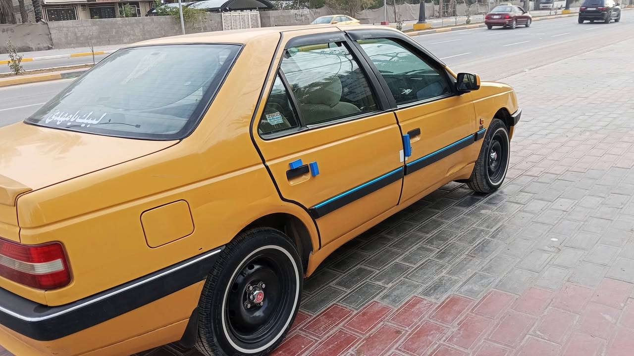 السلام عليكم 
بيجو اكد 2016 رقم كربلاء سنويه لل29 
السيارة جاهزه من كلشي تخم تاير خط ابيض جديد صدر خلفي جديد 
راديتر جديد وتحويل مباشر مصفره غرامات والهيئة لل25 
مكاني كربلاء 
رقم 📱 الهاتف ***********
***********
سعرها 44 بيهة مجال شي بسيط
