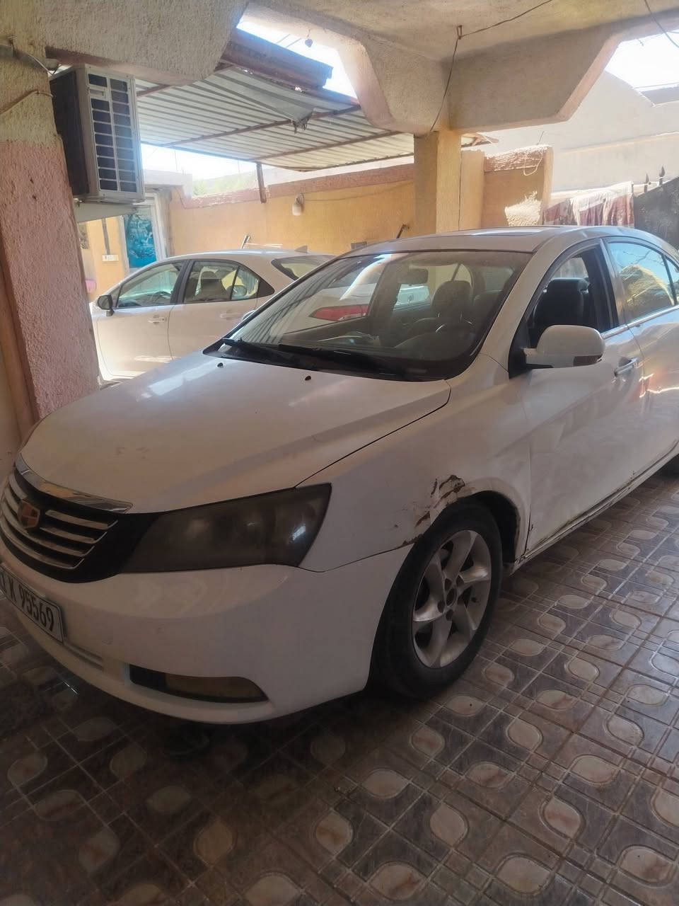 السلام عليكم سياره ام كراند للبيع رقم بغداد انگليزي سنوية جديده محرك كورولا تبريد شغال السعر ٤٥ وبيها مجال العنوان بابل الحله ابو غرق ***********
