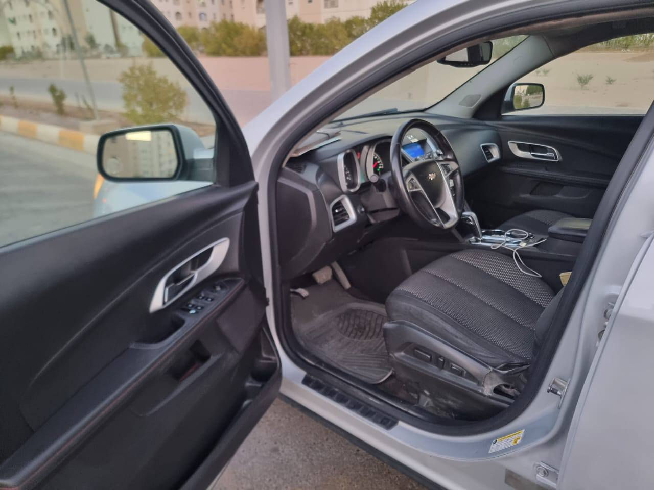 شوفر كوينس موديل 2010رقم بغداد مشروع وطني سياره جاهز من كلشي تبريد حداده ماشيه 240  مكاني بغداد م الصدر السعر 88وبيهه مجال بسيط. للاتصال ***********
