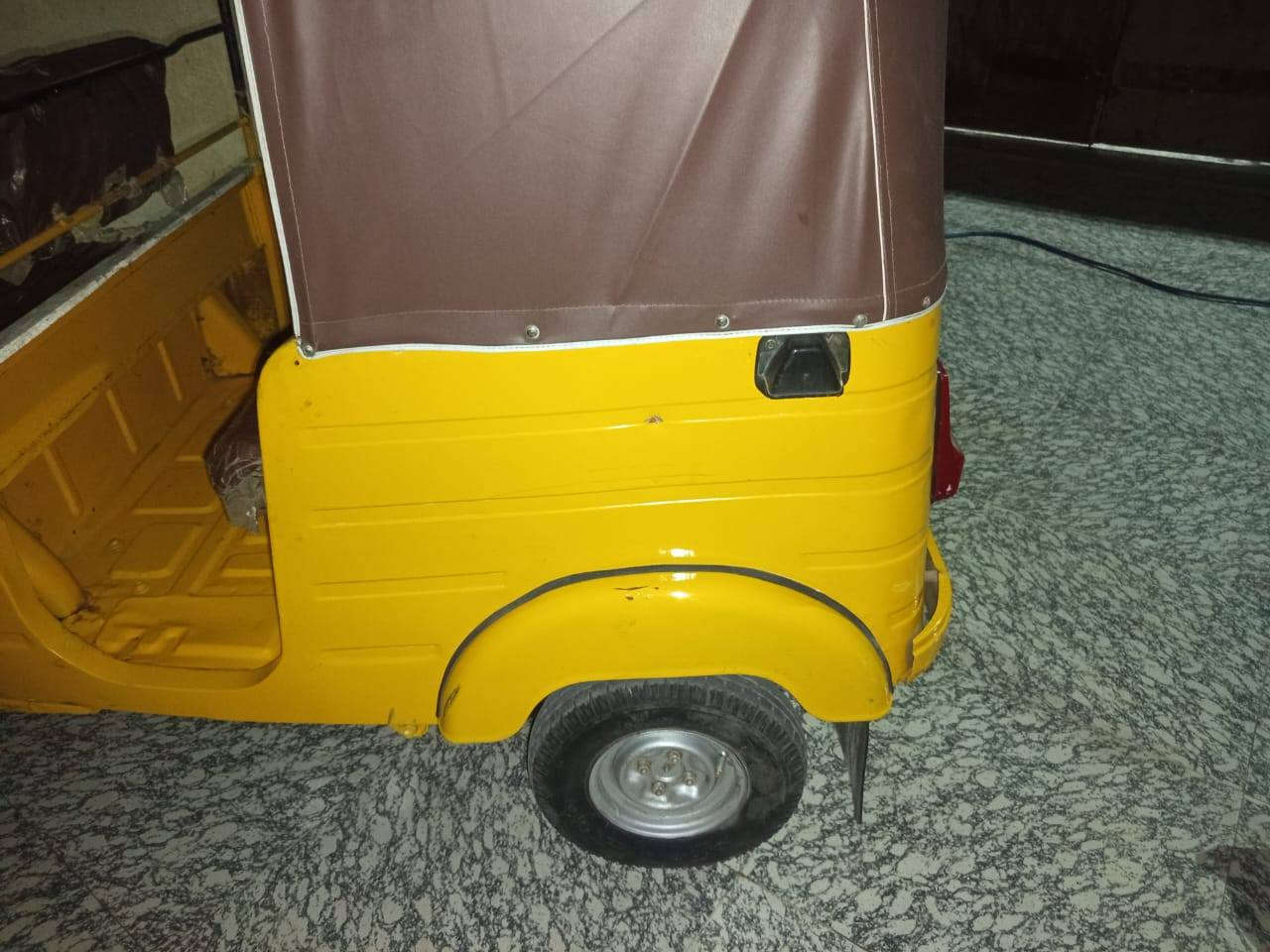 18طالعه 19تكتك حلوه ومرتبه
المو شراي لا يخابر بيه ضربه بلغد فقط والباقي كفاله 
***********
