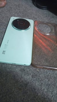 زد تي • ستعمال قليل • ملحقات كاملة