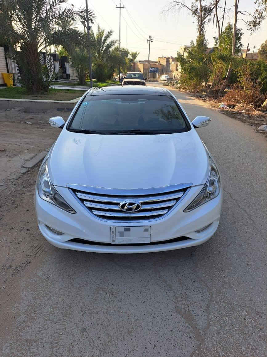 السلام عليكم 
سوناتا 2011 خليجية 
رقم بغداد مشروع وطني 
سنوية مجددة لل 2028 
مكينة دوش 2400 
مكينة وكير وحدادية مكفولات 
تبريد ممتاز 
السيارة فول مواصفات 
السعر(((113))) وبي مجال 
مكان السيارة الحلة 
للاستفسار الاتصال على
*********** حلة, بابل
