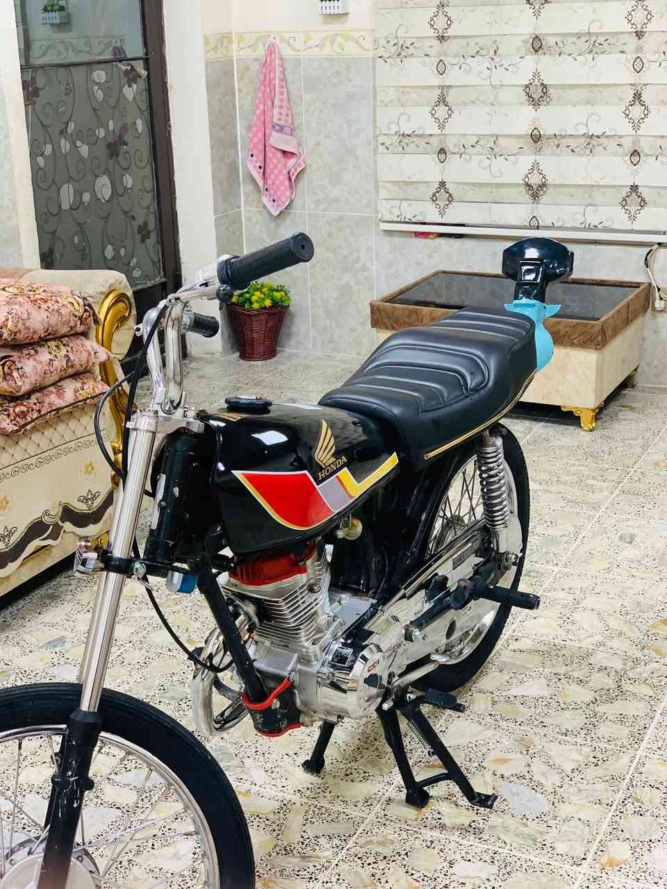 دراجه ٢٠٢٥ للبيع 
سعر ٦٠٠ بيه مجال لطيبين 
***********
***********
