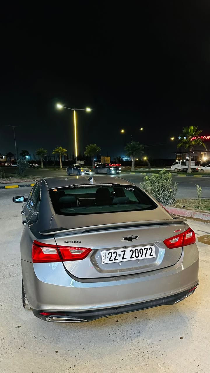 السلام عليكم 
للبيع نقدآ فقط .. 
ماليبو 2023 امريكي فئة RS رياضي 
ماشيه 80 الف حقيقي 
رقم اربيل الجديد شرط التحويل 
محرك 1500 تيربو شرط ما مفتوح 
كير شرط 
صدر وحدادية شرط 
تخم تاير جديد 
تحكمات ستيرن 
بصمه 
رادار 
تحديد مسار 
تدفئة كشنات 
وبيها هواي مواصفات بعد 
مكفولة كفالة عامة من الصبغ والضرر 
السعر /137 
العنوان /تكريت / الزهور 
اتصل للأستفسار / ***********
