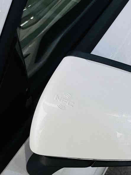 .{.♥️مجموعه الملك لتجاره السيار♥️.}
          
        ✅نقدم لكم افضل العروض لزبائن الكرام✅ 
☑️🔥عروض نهايه السنه الاسعار نار                  
            🔥وفرنا لكم بوايدي بانواع المذكورا 🔥
1️⃣بي وايدي سيل 5  
2️⃣بي وايدي دسترويل  
3️⃣بي وايدي كين بلاص 

🧩🔥كامل+كارت وشاحن+فوم +مثلث 
وفوم ومثلث 

العنوان ⬅️بغداد الكريعات نهايه شارع المعارض 

☎️ للاستفسار 

☎️***********

☎️***********

✅ مواصفات السيارة

 • المحرك ونظام الدفع:
 • محرك بنزين 1.5-لتر (4 سلندر) مدمج ضمن نظام الهجين “DM-i”.  
 • محرك كهربائي (و/أو ضمن النظام الهجين) يعطي قدرة تقريبية 120 كВт (≈163 حصان) وعزم ≈ 210 نيوتن-متر.  
 • نظام الدفع: دفع أمامي (Front-Wheel Drive).  
 • الأداء والمدى:
 • تسارع من 0-100 كم/س في حوالي 7.6 ثانية.  
 • سرعة قصوى تقارب 180 كم/س.  
 • سعة البطارية في بعض الطرازات: 15.87 كВт·ساعة تقريباً للبطارية المدمجة بالنظام الهجين.  
 • مدى القيادة كهربائياً (في بعض المواصفات): حتى 120 كم تقريباً.
