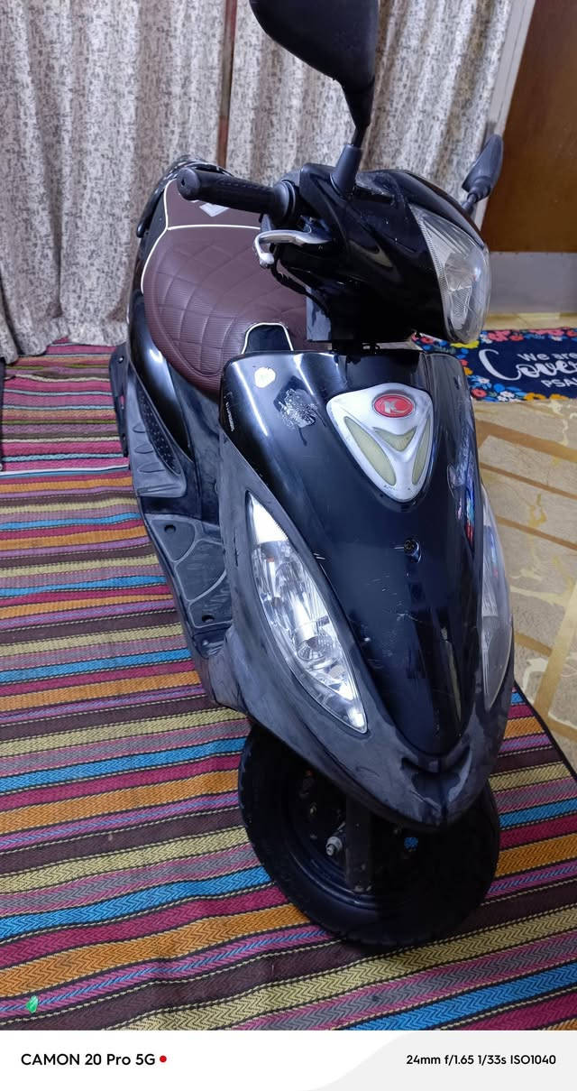 دراجه كامكو V2 مامفتوحه شرط الفحص وطالعه من الحاويه على ايدي ومكاتبتها موجوده طالعه بشهر 11 وكلشي شغال 800 وبيها مجال قليل
 ***********
