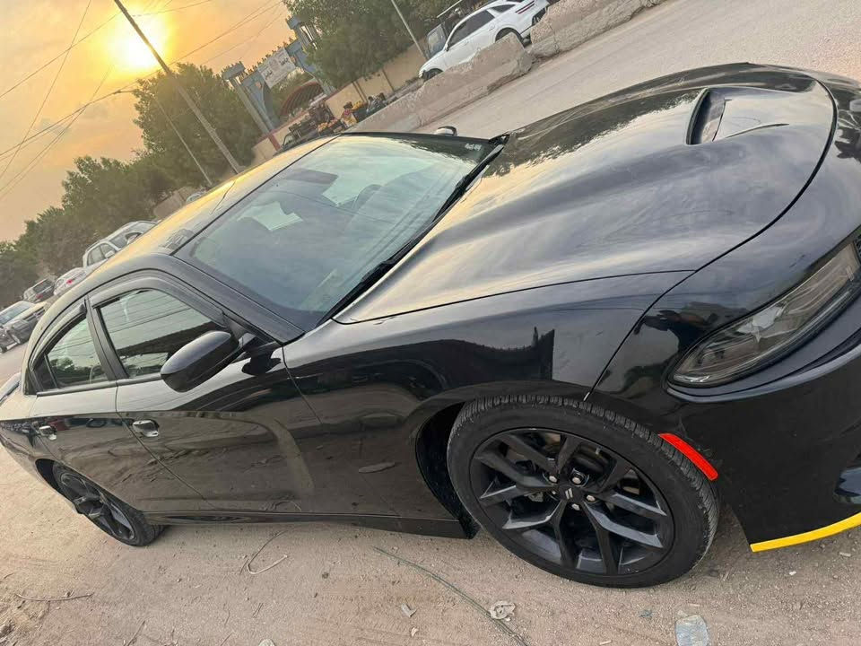 سلام عليكم مراوس بالنترا حديث 
موديل 22 gt جاملغ مبدل ماشيه 55 الف نظيفه كير ومكينه وتبريد مكفول
باسمي تحويل مباشر بغداد 
***********
مراوس فقط
