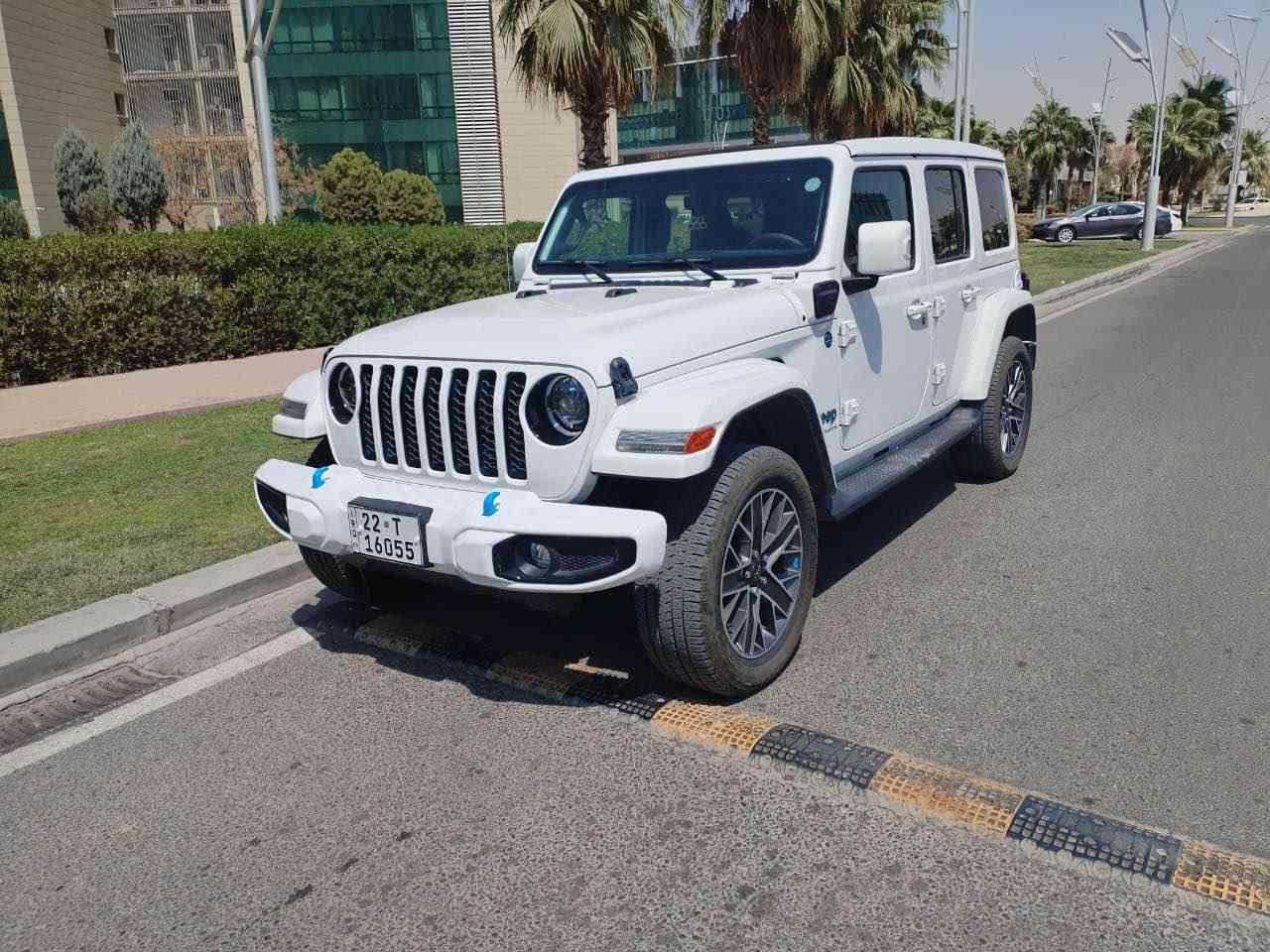 جيب رنگلر٢٠٢٣ سبى به فرى ٤٨٠٠ ميل رؤيشتيه به شه رت بنزين و هايبريد و شحن يه ك ده رگاى بشت سكنى گؤردا يه بيلادى بئ سبوو غ به قه ده ر ٣ بست بن دؤسه ى سبوغه مكينه گير شانسى كاره با يات ده بل أكسل باترى شحن به شه رت ده عامى لؤ ده عامى به شه رت فول مواسفات تاياو ويل بيلاديه وه ك سفر وا يه ٣٣٥$وه ره قه و محا مله *********** / واتسئاب و فا يبر أربيل, العراق
