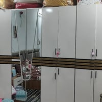 بصرة زبير • ٧ قطع • خزائن