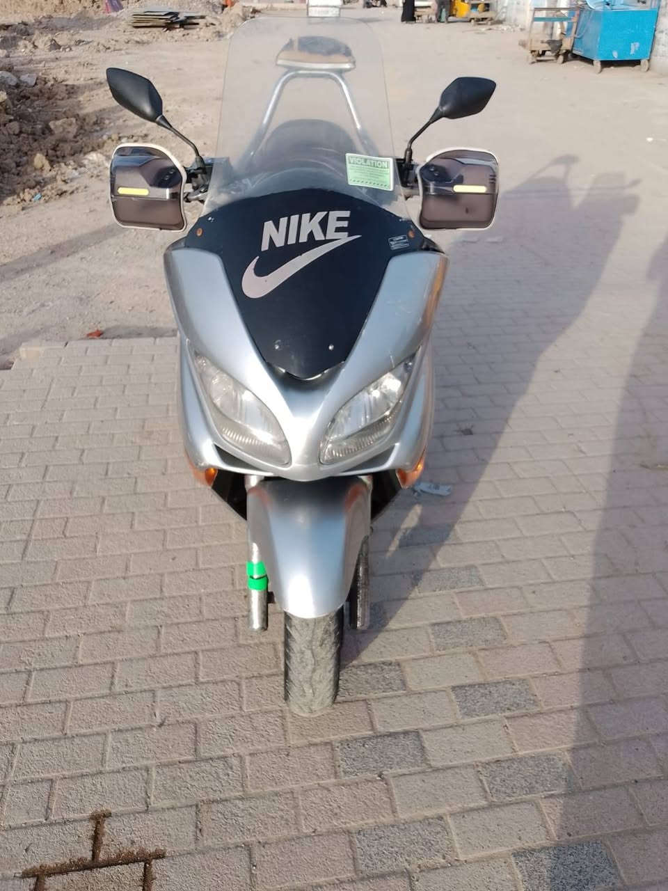 سلام عليكم فورزه صفر9 مكينه مكفوله دارجه7كير اربعه تحويلات دراجه حلوه ونضيفه نضافت كفراتها 75بل ميه بيها سبيدر زاد جامه زادابي ثري دراجه كامله سعرها مليون 200 وبيها مجال الاتصال على الرقم *********** اتصل وبيك خير وتدلل
