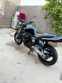 سبي فور 400 • اسود • معدل ١٨٠