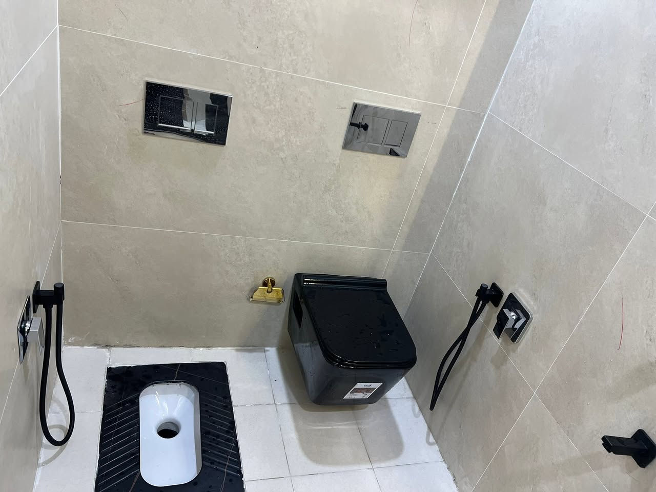 عرض خاص لأصحاب الفنادق والشقق السكنية وواجهات المنازل في كربلاء المقدسة

🏗️ ترميم وتأهيل متكامل بمواصفات عالية الجودة

✔️ تأسيس وتمديدات الماء والكهرباء
✔️ تنصيب وصيانة السبالت 
✔️ أسقف جبسن بورد وديكورات داخلية
✔️ أعمال اللبخ والصبغ والإكساء
✔️ واجهات حديثة وتشطيبات متكاملة
✔️ تنفيذ جميع أعمال البناء والترميم

🔑 استلم مشروعك جاهزاً بالكامل وخلال فترة قياسية

👷 كوادر متخصصة عراقية ولبنانية وإيرانية

📞 للاستفسار والتعاقد:                    ***********
***********
