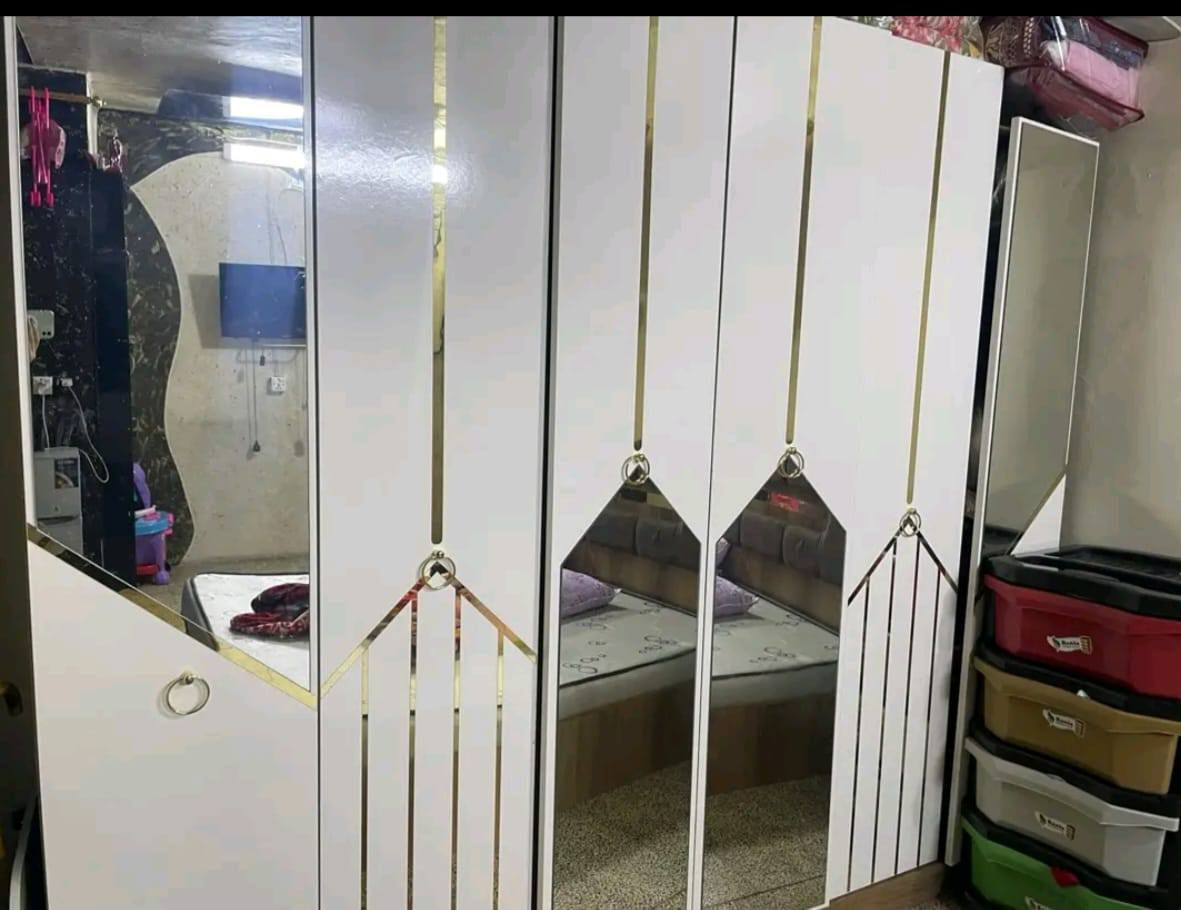 غرف نوم البيع هي ودوشك 
***********
