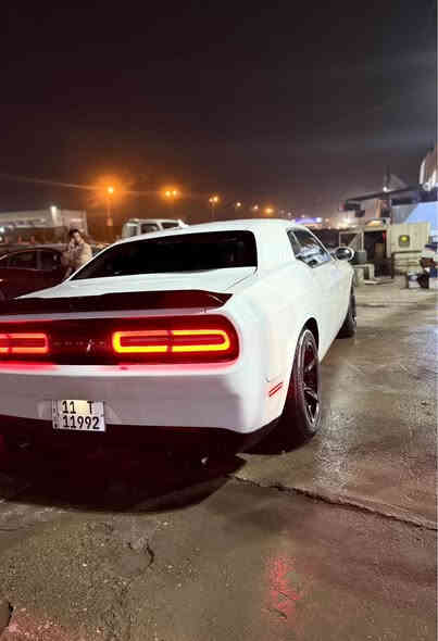 السلام عليكم 
جالنجر 2015 رقم بغداد دولي تحويل مباشر 

حادث سياره جاملغ خلفي من أمريكا وهنا نصبغت حزام 
لغود شواصي وحوض ودواخل وقماره كلهن كفاله مكفوله من حادث قوي 
ايرباكات كلهن شغالات 

السياره فول مواصفات عده فتحه
شاشه جبيره وكامره خلفيه وحساسات 
كشنات جلد وكهرباء وتدفئه تبريد
ستيرن كهرباء وتدفئه وشفتات ستيرن 
نظام سبورت
سستم صوت الباين 
رادار امامي 
رادار جانبي وهيترات بلمري 
تشغيل عن بعد 
السيارة فول بس فتحه مابيه 
تخم تاير ويل كب جديد 
صدر امامي وخلفي جديد 
تبريد ثلج 
سياره نظيفه وترايه ناعم 
ماشيه 120 الف 
السعر 125 قفل سعر نهائي 
مكانه بغداد تقاطع درويش 
*********** بغداد
