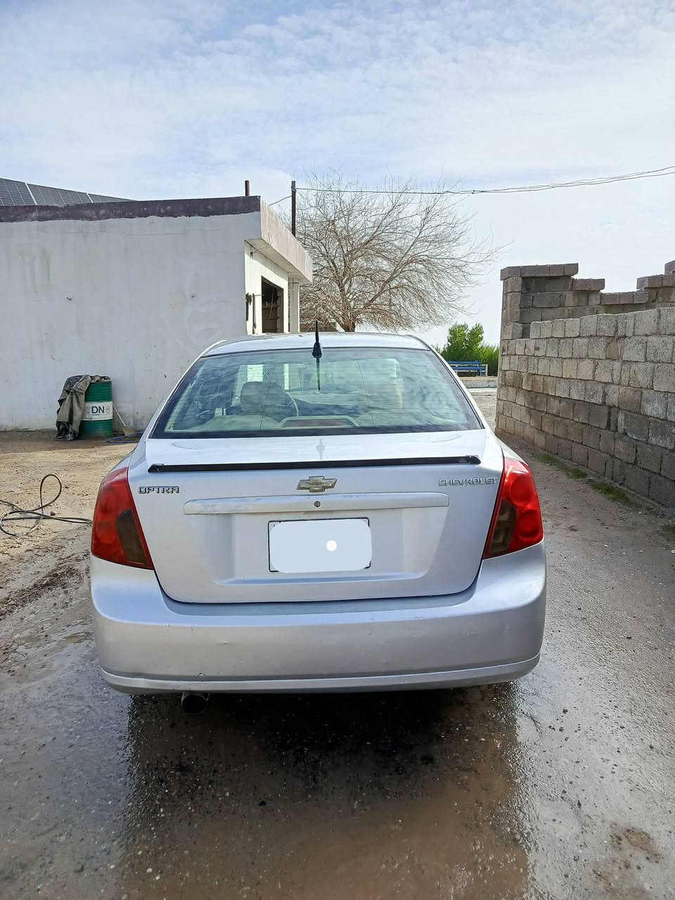 سلام عليكم سياره أوبترا للبيع رقم نينوى الماني شرط التحويل موديل 2005نضيفه وجاهزه ويل كب تخم تاير جديد كير ومحرك شرط تبريد تتدفيه كلها عل وضع الشركه وبيه كابون بانزين السعر 65 وبيها مجال ***********
