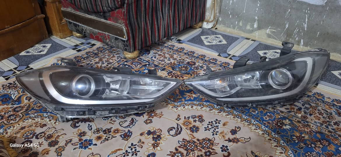 زوج مازدات النترا موديل ١٧ خليجي تجاري مستخدمات التقسيم ما يشتغل السعر ١٠٠ الف المكان كربلاء ***********
