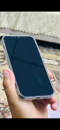 ايفون ١٢ • ذاكره ٦٤ • بطاريه ٨٣
