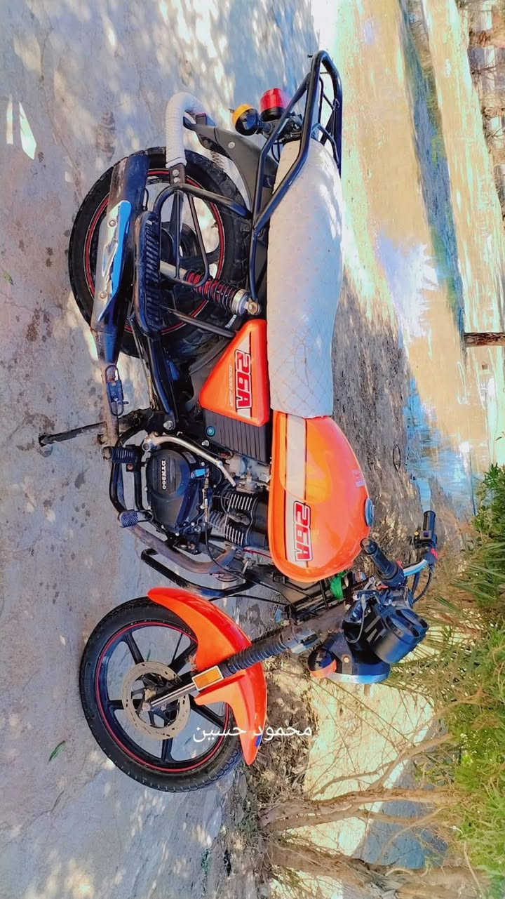 يا الله سلام عليكم  مكلف بالنشر خاص مغلق دراجه للبيع دايون نفخ موديل 22 أوراق اصولي وصل معرض مكفوله كفاله  محرك ما مدوده عليه اصبانه شرط انضف من الصوره سلف كهربائيات كله شغاله دراجه ما نقصه شي السعر مليون 300 وبيه مجال للشراي اتصل وبيك خير وتدلل ***********
