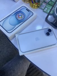 ايفون 15 الصغير الصغير مكفول جديد على ايدي استعمال شخصي اتصال 07825075...