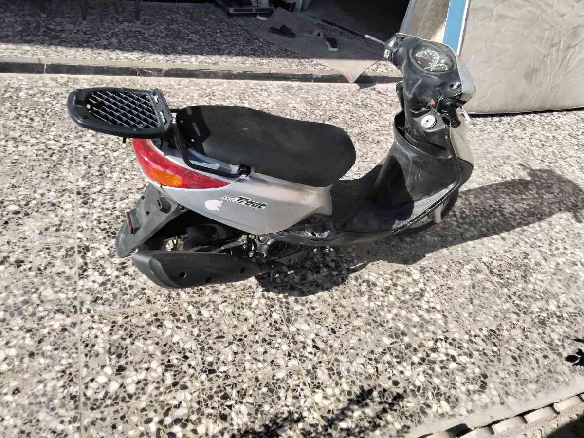 سلام عليكم اكزز بريز يباني مكفوله كفاله عامه مابيها اي نقص سعرها واحد 100 وبيها مجال حك الجيه مكينه بلاديه مامفتوحه مكاني بغداد الشعله ***********
