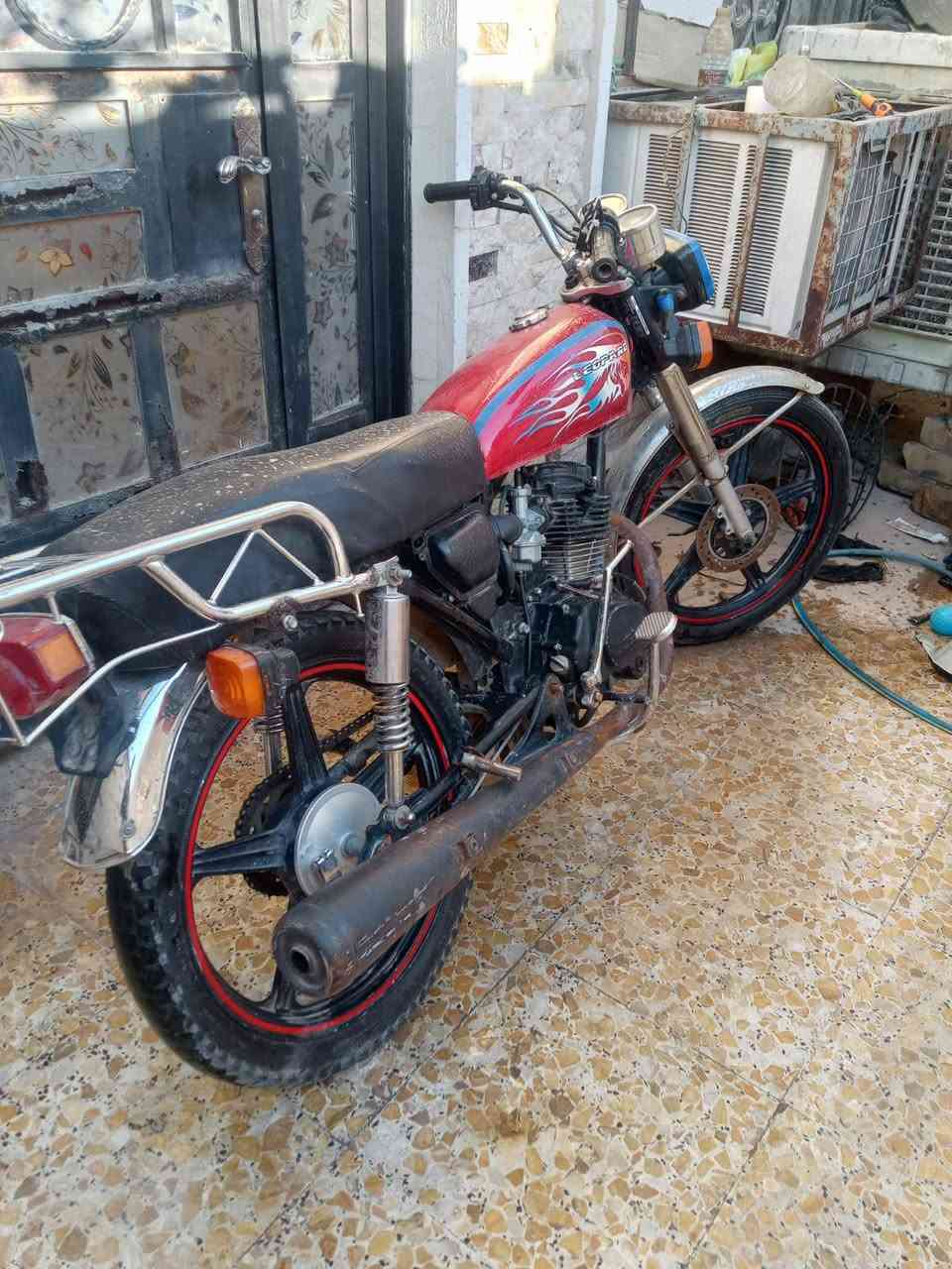 للبيع دراجه إيراني مكاني الشعب سعر 300
***********
