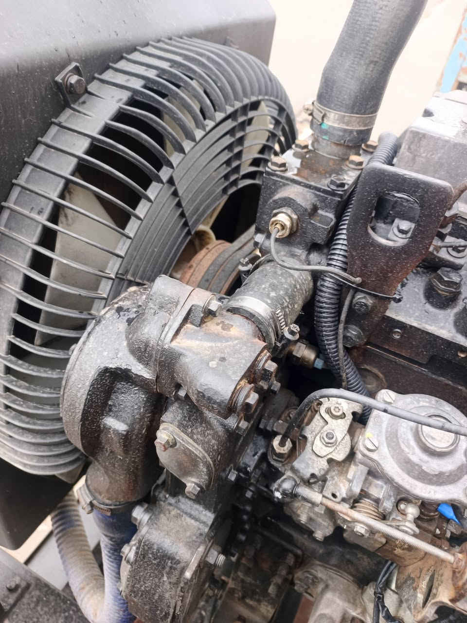 مولد جديدة لك ٥٠  كي مشروطه توليد نحاس محرك بيركنز اصلي سعر مناسب  ***********
