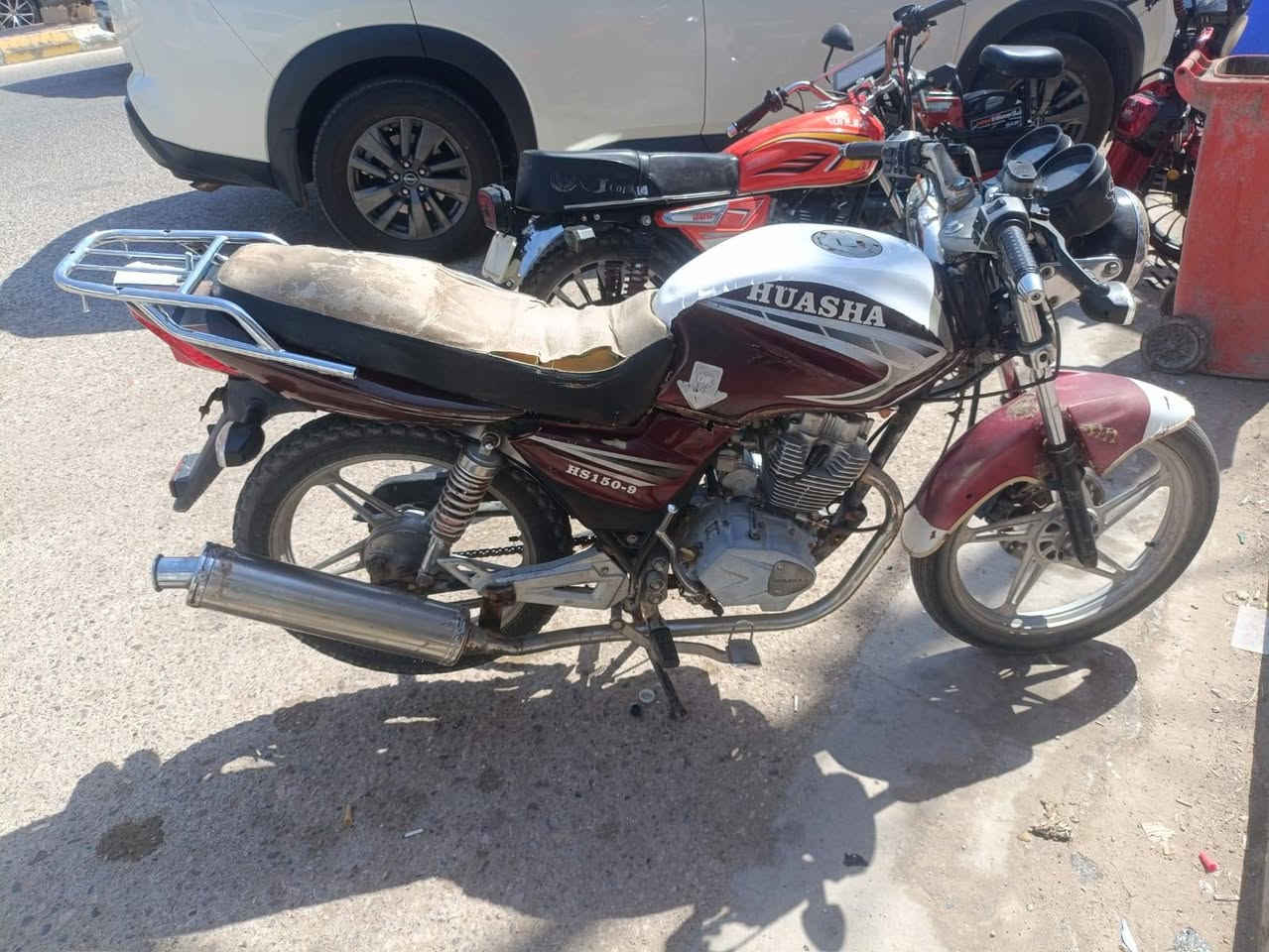 موطور للبيع موديل 2015بلادي بعده كهربائيات كامله سلفه شغال عايزه ربط كهربائيات  السعر 350وبي مجال بصيط رقم ***********
