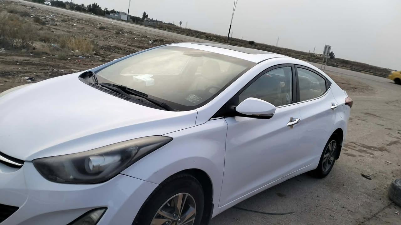 النترا 16 خليجيه فوول مواصفات سياره باسمي شخصياً سياره بيها مكانات صبغ ومافاحصها سيارة مكفوله ضربه والعيب الشرعي ولاصوليات كير مكينه شرط مامفتوح – فتحة سقف
– بصمة تشغيل + دخول ذكي
– شاشة كبيرة
– كاميرا خلفية
– تحكم ستيرنغ
– مثبت سرعة
– كراسي جلد
– مرايات كهرباء السعر 
118 بيها مجال  رقم الهاتف 
***********
