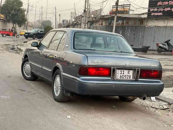 سلام عليكم من رخصت الادمن المحترم 
سوبر مديل ١٩٩٥ سياره على بلاد كير مكينه 
صدر تبريد كله شغال بسمنه تحويل مباشر 
غرفه جديده خير من الله سياره 
تخم تاير جديد مكان سياره بغداد شعب 
السعر ٦٧ وبي مجال بصيط 
***********
