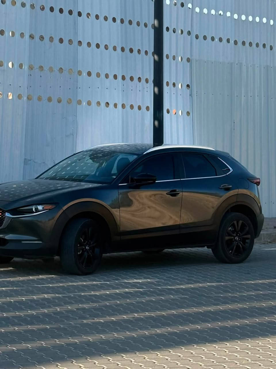MAZDA CX30  2024 
مواسەفات سیلێکت سپۆرت 
بەصمە 
دەرگا بەصمە 
بریک بەصمە
 سیستمی auto hold
رادار ٣٦٠ پلە 
کوشن جلد 

شاشە 
سەیارەکە AWD 
٣ مۆدی لێخویرن 
مەکینەی 2.5L بێ تۆربۆ 
زۆر مواسافەتی تر …..
سەیارەکە ڕەقەم سلێمانیە 
هەموو شتێکی جایزە 
بۆیاخ، بەس بۆنید بۆیاخە ئێرباگ سیستم دانراوە 
31,000 mile

١٦٥ وەرەقەو مەجال

***********
