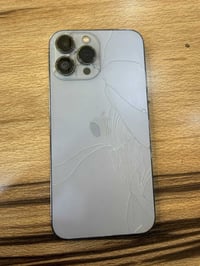 آيفون ١٣ برو ماكس • ٢٥٦ • بطارية ٨٧%