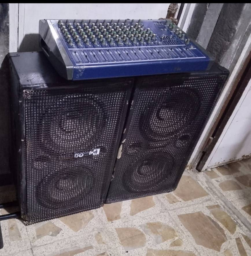 للبيع سماعتين شغالات على الفحص ب١٥٠ لف نهايتهن مكاني بغداد الحبيبيه


**إذا كنت صاحب هذا الإعلان وتريد حذفه لأي سبب، رجاءا أرسل رسالة إلى الدعم الفني**