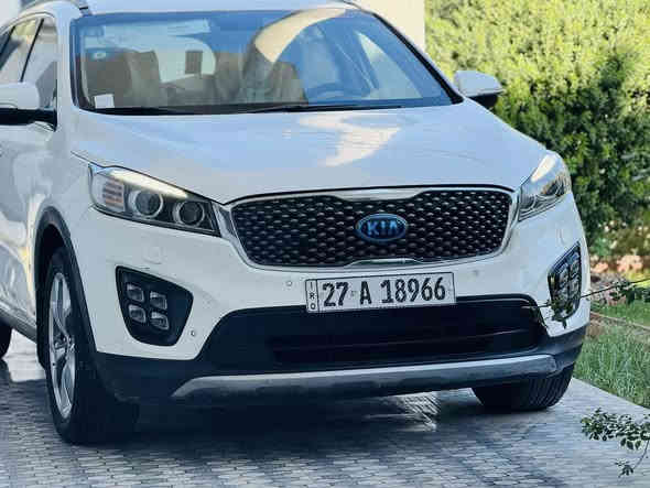 السلام عليكم 
سورنتو 2016 خليجي 6 سلندر 7 راكب 
رقم ذي قار الدولي تحويل مباشر
فور ويل مكفوله من الضربه والصبغ والتبديل 
بيها رصعات اثر حالوب 
محرك وكير مكفولات على وضع الشركه 
تخم تاير جديد حداديه جديده 
السياره جاهزه من الاخير وبالعافيه عل ياخذها 
المكان قضاء الرفاعي السعر 205 وبيها مجال 
***********
***********
