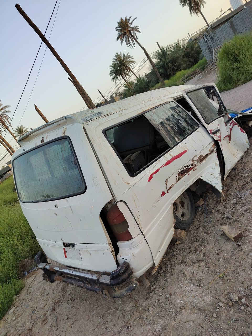 السلام عليكم ستانه للبيع على حادثه تنباع موديل1995 كير محرك شغال شاصي مابي شي تفاصيل اكثر اتصل على الرقم مكلف بلنشر *********** المكان بابل حله عوفي

