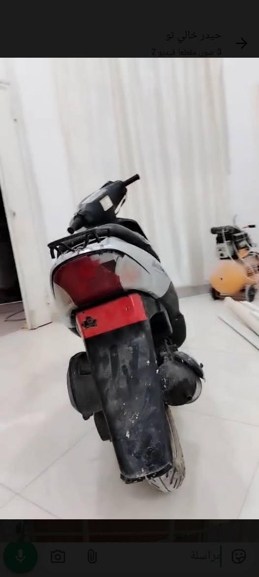 السلام عليكم دراجة للبيع في 250 وبي مجال *********** عمارة, ميسان
