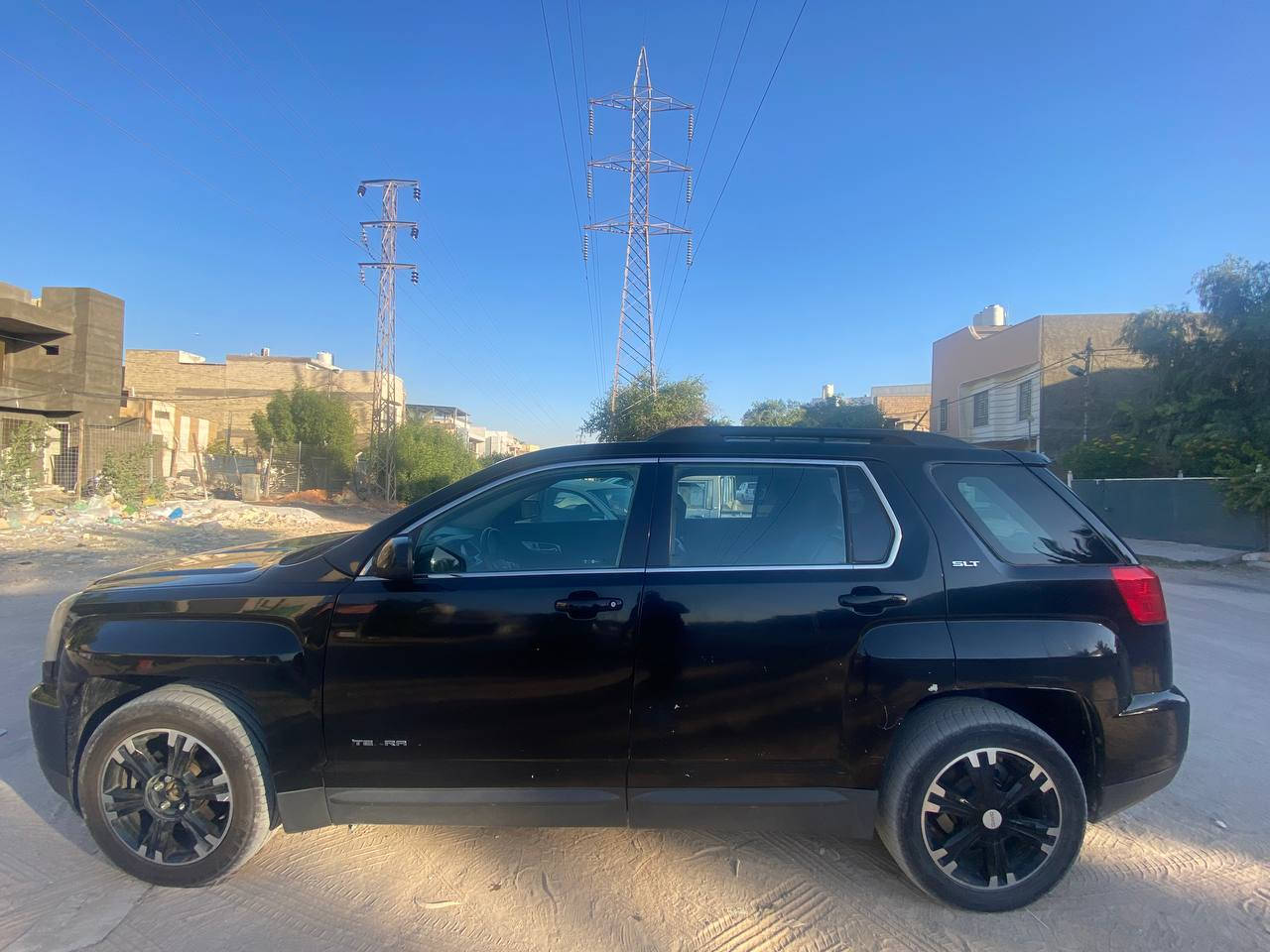 جي ام سي تيران موديل 2017 لون اسود فئة SLT 

 

رقم انكليزي وسنوية باسمي مجددة لغاية سنة ٢٠٢٩

السعر 128 ورقة

 

حادثهه واضح بالصور المرفقة بالاعلان ضرر حدادية خلفية يسار مع اضرار بسيطة بالابواب اليسار وتصليح الضرر نفسه مع صبغ بقدر الضرر بالابواب فقط.

 

المواصفات

1- جي ام سي تيران SLT موديل 2017 لون اسود

2- محرك 6 سلندر 3600

3- سلايد روف قمارة

4- ويل كب حجم 18

5- دبل صالنصة نيكل اصلي

6-تشغيل عن بعد

7- باب خلفي كهرباء شفط

8- حساس التصادم الامامي

10- السيارة دفع رباعي اوتو

11- كاميرا خلفية اصل دوارة

13- غرفة السيارة جلد اسود اصلي مع تحكم فول كهرباء لكشن السائق

14- تحكم ستيرن جهتين متكامل بلوتوث وحاكية وكروس سرعة وتحكم صوت

15- السيارة ماشية ١٥٠ الف كيلومتر حقيقي

للمعلومات المراسلة او الاتصال على الرقم ***********
