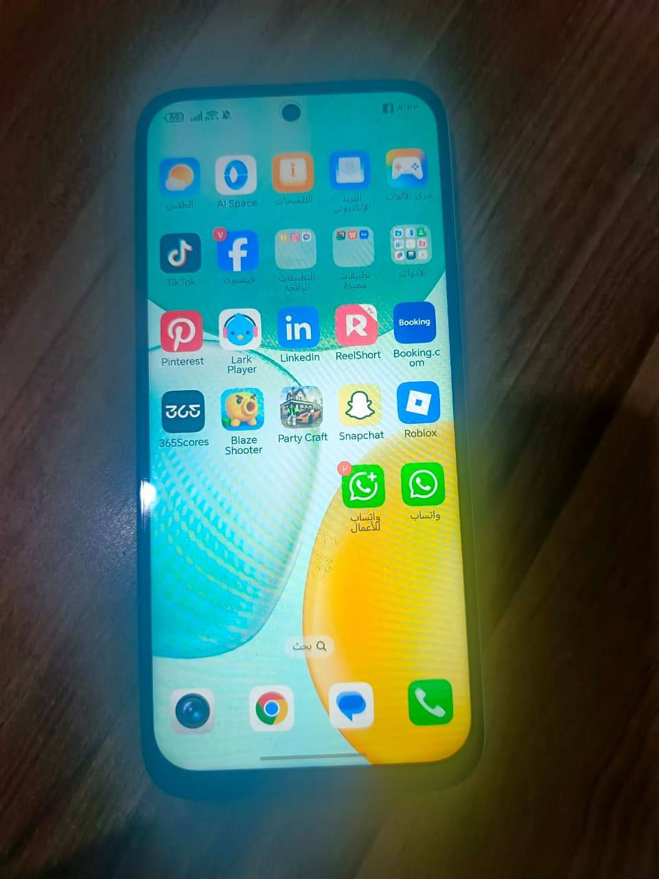 *********** اسمه اكس 6 سي اذكره 256
سعره 135 أو بي مجال مكاني نهايه الشهداء مدرسه الصقور
