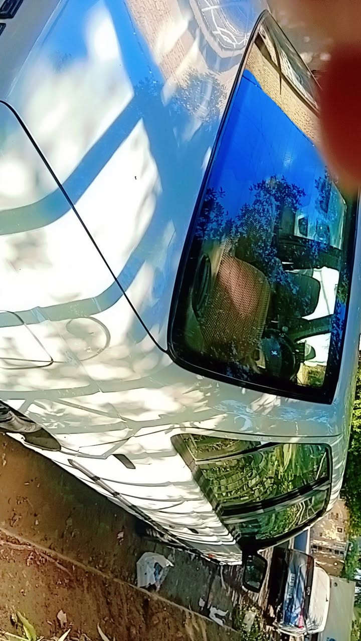 السلام عليكم
بيجو GLX 406 مكفوله 
موديل 2018
رقم بغداد
محرك وكير كفاله
ماشية 77 قابل للزيادة
تخم تاير جديد
بأسمي شرط التحويل 
٦٨ وبيها مجال
الهاتف ***********
