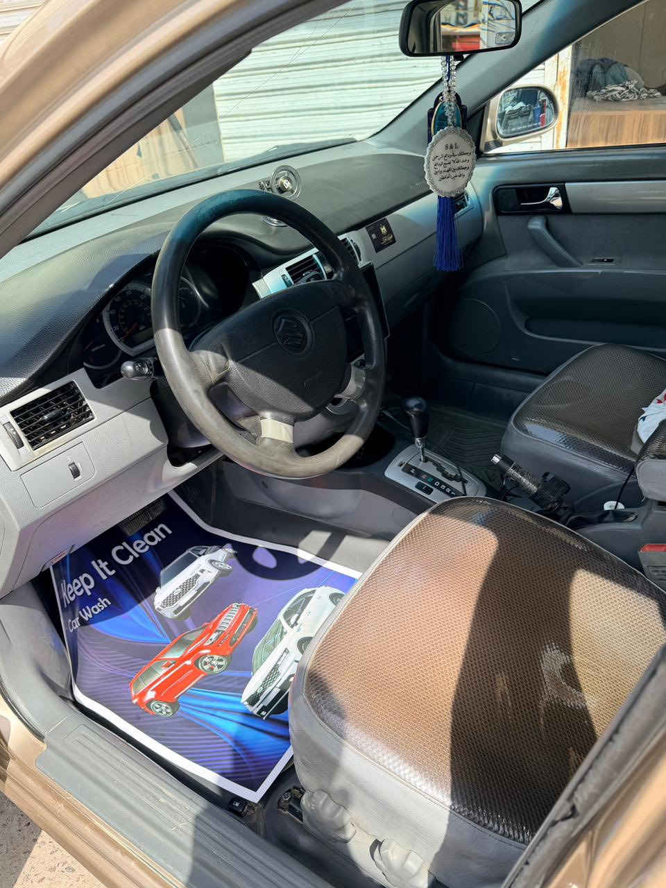 السلام عليكم ساسوكي فورنزا موديل 2008السعر 62 او بيه مجال العنوان بغداد حي القادسيه***********
