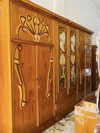 غرفة خشب طابقين • ٦ أبواب • بعقوبة كاطون