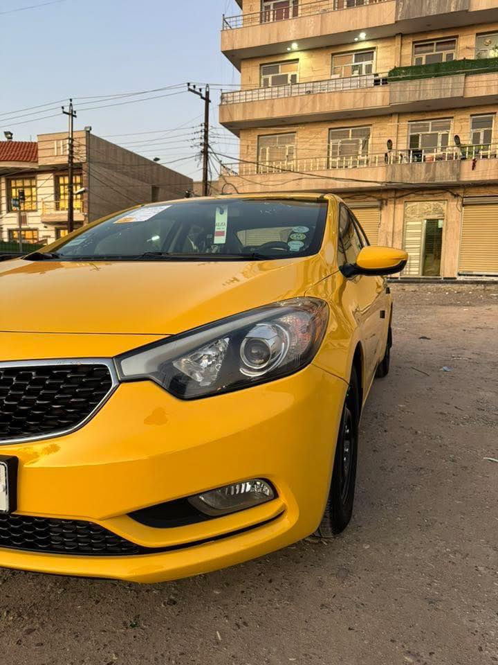 فورتي البيع موديل 2016 حادث طخه باب السايق فقط ومصلح نفسه بدون دواخل بدون يربالك بدون تبديل السياره كلهه ليبل واحد والسونار موجود بل منشور سياره جديده وجاهزه ماشيه 74 الف حقيقي عل فحص مواصفات نص فول مكينه 1800 دوش المرغوب مامفتوحه كير اي تي المرغوب ومامفتوح شاشه كأمره دواره تحكم ستيرن صفحتين حاكيه شاشه مال اعطال بل دشبول نضام ايكو نضام مانع نزلاغ نضام قياده منضومه زنون سياره جاهزه من كلشي حداديه امامي وخلفي كله جديد باتري جديد تخم تاير ارضيه مدوشمه منضومه تبريد قبل شهر شادهه ب 750 الف السياره بعدهه على وضع الشركه غراضهه كلهه مانازله مصفره هيئه وغرامات سنويه جديده ارقام دولي سنويه بسمي تحويل ثاني يوم هزه جديده الشراي يتصل لان مامتواجد عل فيس العنوان بغداد هاتف ☎️ *********** السسسسعر 128
